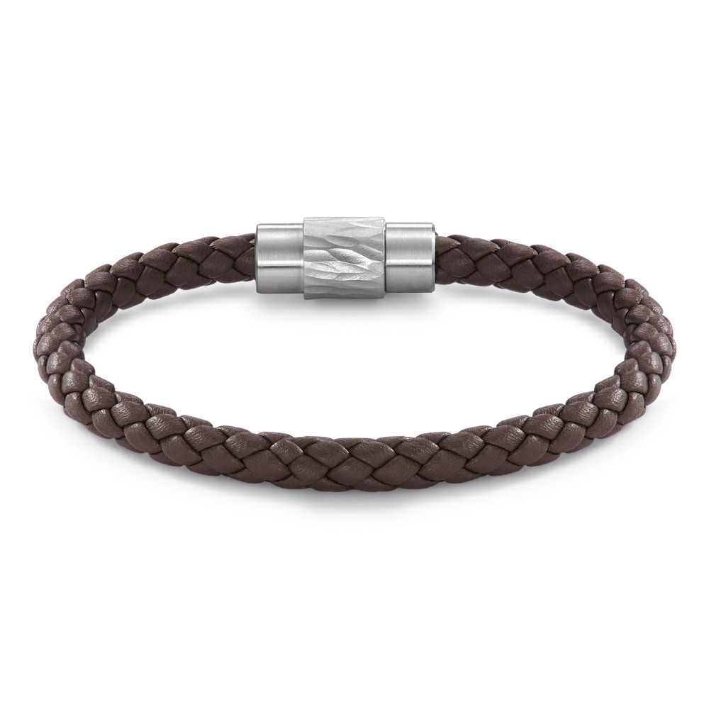 Armband Stilvolles Herren-Armband aus geflochtenem Leder in Braun, kombiniert mit einem robusten Edelstahl-Verschluss. Dieses Accessoire vereint maskuline Eleganz und langlebige Materialien – perfekt für den Alltag oder besondere Anlässe. Zeitloses Design für jeden Look. 026.3300.D87.21