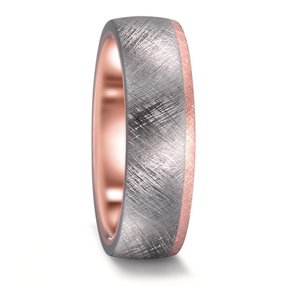 Partnerring Diese modernen und zeitlosen Trauringe & Eheringe aus Tantal mit Roségold aus der TeNo Avantgarde Kollektion werden in deutscher Manufaktur von Hand gefertigt. Der passende Damenring ist zusätzlich mit Diamanten besetzt. Tantal hat echten Seltenheitswert, es ist äußerst robust und schmilzt erst bei 3.000 °C. Die mystisch dunkle Tantal-Farbe entfaltet zusammen mit Roségold einen faszinierenden Reiz und ist sowohl bei Frauen wie auch bei Männer sehr beliebt. 59641/007/000/X545