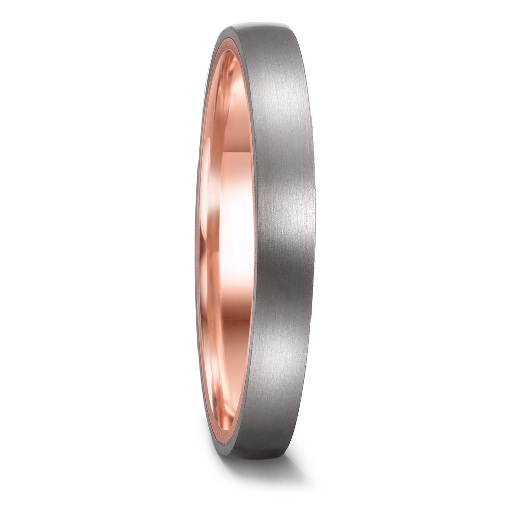 Partnerring Die TeNo Love Rings Kollektion ist so vielfältig wie die Liebe in all ihren Facetten. Trauringe und Partnerringe voller Emotionen made in Germany. Für eine solide Verbindung stehen diese EMPIRIC Love Rings bei denen eine massiv goldene Ringschiene mit ultraleichtem Titan fest ummantelt wird. Diese aussergewöhnlichen Manufaktur- Ringe sind wie geschaffen für einen modernen Lifestyle und in fünf Ringbreiten (3, 4, 5 und 6 mm) und in über 500 Diamant Varianten erhältlich.  52658/001/000/2503