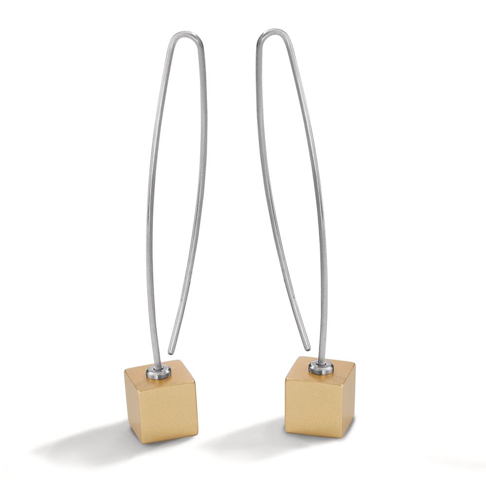 Ohrhänger Die TeNo Cube Pendelohrhänger sind mit ihrem Würfeldesign aus eloxiertem Aluminium sehr kombinationsfreudig. Das sanfte Gold sorgt für einen zeitlosen und modernen Look zugleich. Durch die ergonomische Form des Ohrhakens aus antiallergenem Edelstahl passen sie sich perfekt am Ohr an.  