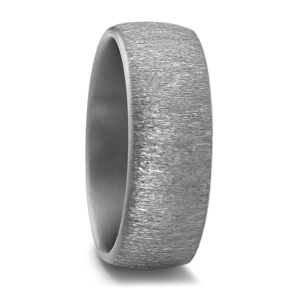 Partnerring Eleganter Partnerring aus robustem Tantal mit matter Oberfläche. Zeitloses Design kombiniert hohe Widerstandsfähigkeit mit einem angenehmen Tragegefühl. Perfekt für Paare, die Wert auf Stil und Langlebigkeit legen. Verfügbar in verschiedenen Größen.