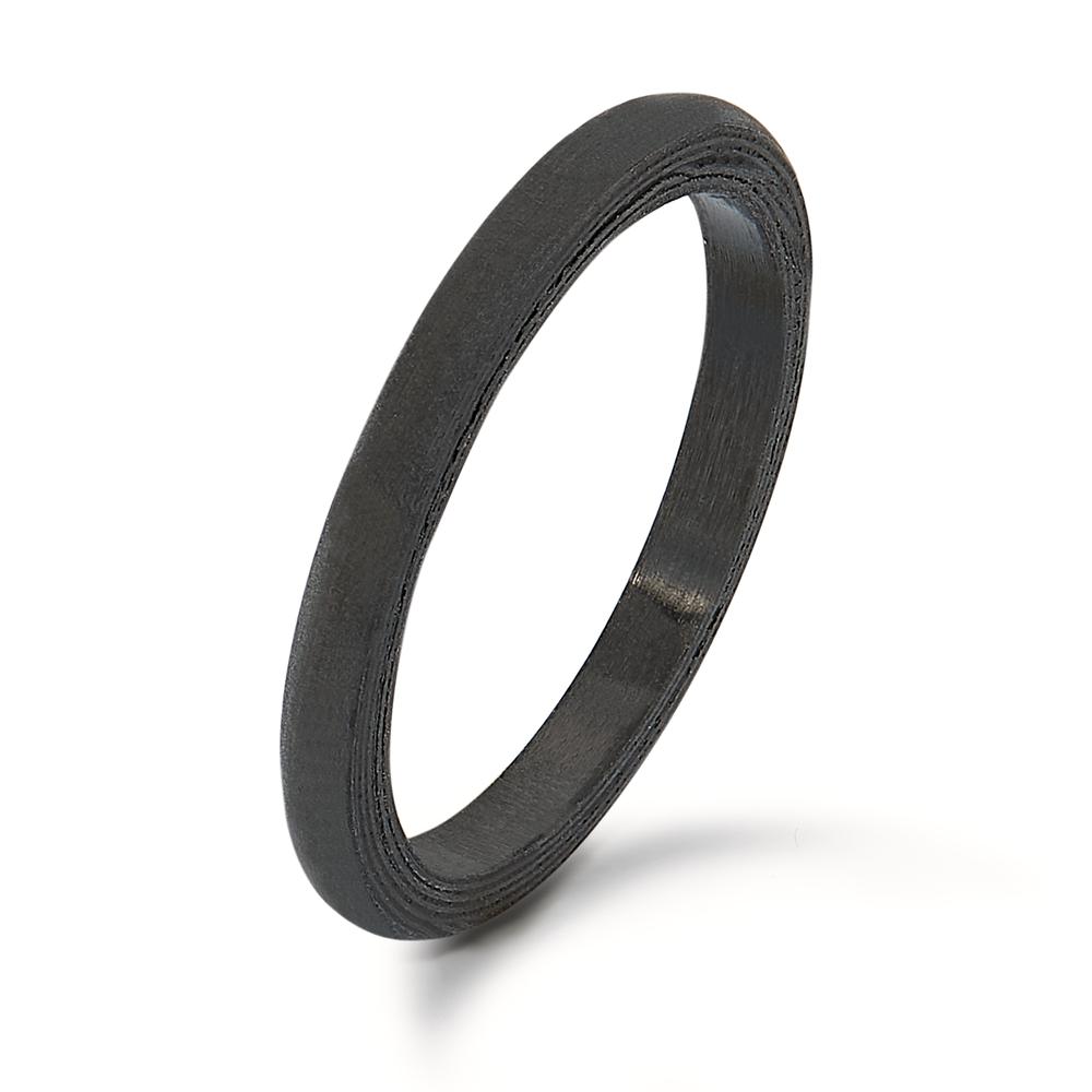 Beisteckring Der Carbon Beisteckring von TeNo Design ist ultraleicht und vielseitig einsetzbar. Egal ob alleine oder in Kombination mit anderen Ringen in verschiedenen Farben, Formen und Materialien, er verleiht jedem Outfit eine individuelle Note und eignet sich auch hervorragend als Ergänzung zum Trauring. Mit seiner seidenmatten Oberfläche und schlichten abgerundeten Ringschiene ist er nicht nur modern und cool, sondern auch elegant. Er ist in 3 Breiten erhältlich: 1.5, 2.0 und 2.5 mm. 